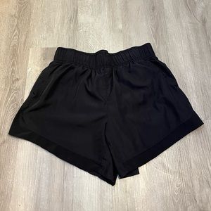 Athletic Shorts | Size Small